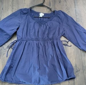 Motherhood maternity blue blouse with lace detail
